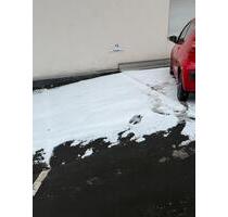 Zentral gelegener Autostellplatz in Marburg