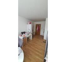 Multifunktionale Gewerbefläche ca. 20 m² – ideal für Büro, Nagelstudio, Tattoo oder Kosmetik - Königsbrunn