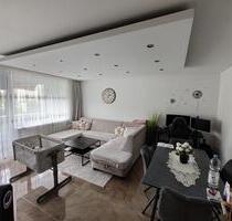 Eigentumswohnung - 299.000,00&nbsp;EUR Kaufpreis, ca.&nbsp; 73,00&nbsp;m&sup2; in Stein (PLZ: 90547)