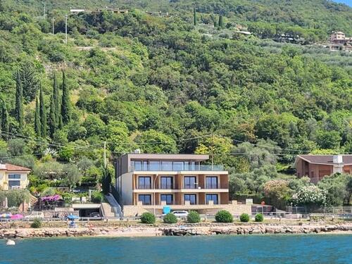 Foto - Gardasee Torri del Benaco Attilio Lake Suites am See Natural Green