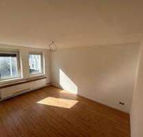 2 Zimmer Wohnung mit Balkon – 63 m² – 604 € warm – Erstbezug - Oschersleben (Bode)