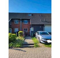 Reihenmittelhaus mit Garten, 4-5 Zimmer, ab 1.12. zu vermieten - Dummerstorf