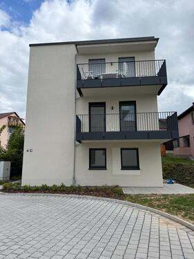 Foto - Neubau, attraktive 3-Zi-Whg., Terrasse, + Kfz-Stellplatz