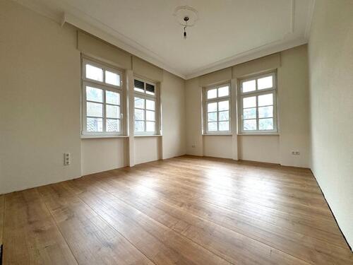 Foto - Traumhafte und frisch sanierte 5 ZKB, Balkon Altbau Wohnung in Diez