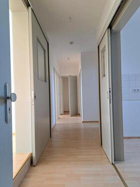 Foto - Dachgeschoßwohnung in Neubrandenburg zur Miete