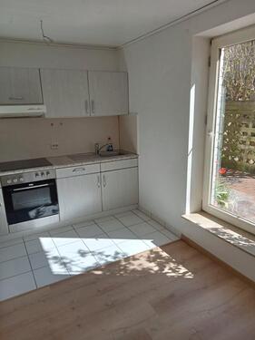 Foto - Helle 2-Zimmer-Wohnung mit Terrasse im ruhigen Hinterhof in Schle