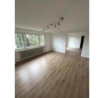 Helle 3,5‑Zimmer‑EG‑Wohnung im Grünen | EBK | Terrasse - Pforzheim Nordstadt