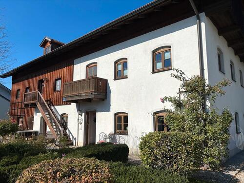 Foto - Geräumiges Einfamilienhaus mit 5 Zimmern in Marklkofen