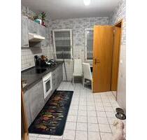 Wohnung frei ab 01. April – Stuttgart (Zazenhausen) Wohnung frei ab 01. April – Stuttgart (Zazenhausen)