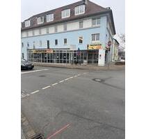 Laden Büro Gewerbeflächen - 2.700,00&nbsp;EUR Kaltmiete, ca.&nbsp; 10,00&nbsp;m&sup2; in Deggendorf (PLZ: 94469)