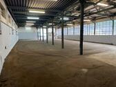 Foto - Lagerhalle Stellfläche - 1.295,00&nbsp;EUR Kaltmiete, ca.&nbsp; 3,50&nbsp;m&sup2;