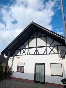 Foto - Gewerberaum mit Wohnung zu vermieten - im Ortskern Eschau!