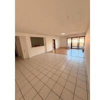 Großzügige und helle 2-Zimmer-Wohnung in Bürstadt - Mannheim Käfertal