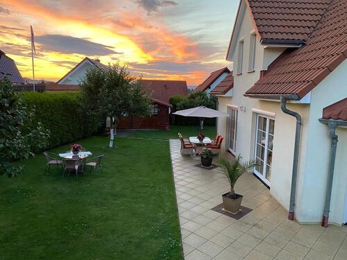 Foto - Einfamilienhaus - 4,5 Zimmer - 370.000,00 EUR Kaufpreis,