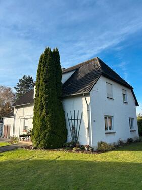 Foto - Zweifamilienhaus - 200.000,00 EUR Kaufpreis, ca.  170,00 m²