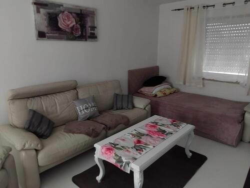 Foto - Zimmer Frei in 3 er WG in Großkarolinenfeld ab sofort