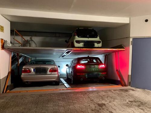 Foto - Tiefgaragen Stellplatz 81541 Duplex