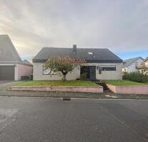 Exklusives Einfamilienhaus ,7 Zimmern Schwimmbad und Wintergarten - Mechernich