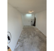 Vermiete Garage mit Strom Stellplatz Lager | Aschersleben