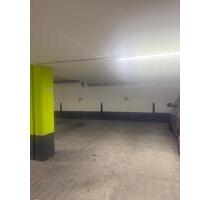 Tiefgaragenstellplatz zu vermieten - Kempten (Allgäu) Auf der Halde