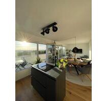 Modernisierte 2,5-ZKB Penthouse-Wohnung (70 m²) mit Terrasse - Saarbrücken St. Arnual