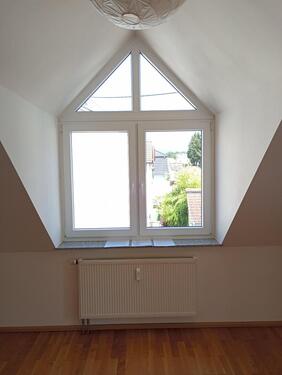 Foto - Dachgeschoßwohnung in Frankfurt am Main zur Miete