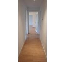 3-Zimmer, 2 Stock, Wohnung mit viel Platz zur Miete - Köln Kalk
