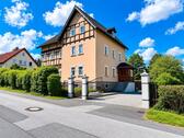 Foto - Großzügiges Haus mit riesigem Grundstück und viel Potenzial!