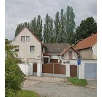 Hausgrundstück mit Garage zu verkaufen (Größe: 400m²) - Sangerhausen