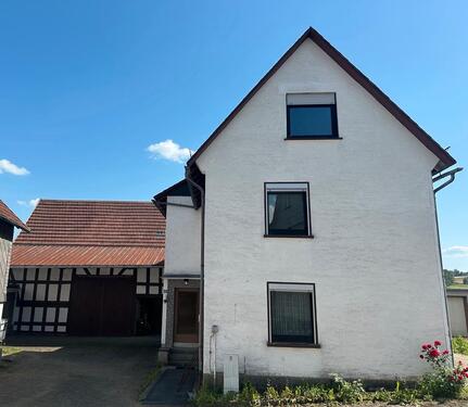 Foto - 6 Zimmer Bauernhaus, Landhaus zum Kaufen in Breidenbach