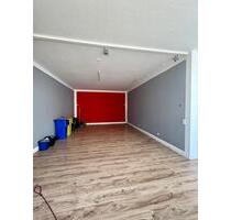 Gewerbefläche im beliebten Stadtteil Hüls – ideal als Büro oder Lager - Krefeld