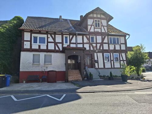 Foto - Frisch sanierte 4 Zimmer Maisonetten Wohnung nähe Stadtallendorf