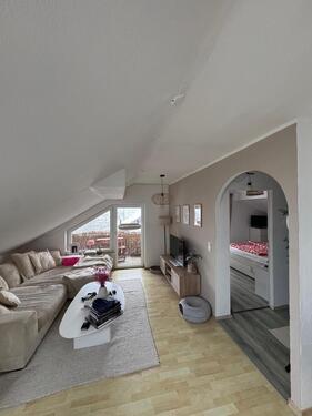 Foto - 3,5 Zimmer 100qm Dachgeschosswohnung Weibersbrunn