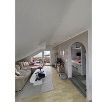 3,5 Zimmer 100qm Dachgeschosswohnung Weibersbrunn