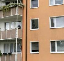 Verkauf einer Vierraumwohnung in Eisenach mit Garage - Kranichfeld