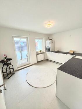 Foto - Neu renovierte 3 Zimmer Whg mit Balkon in Göggingen inkl. TG