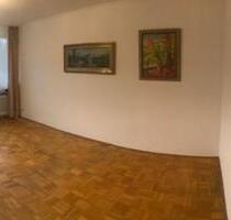 Schöne Terrassenwohnung - 1.750,00 EUR Kaltmiete, ca.  80,00 m² in München (PLZ: 81241) Pasing-Obermenzing