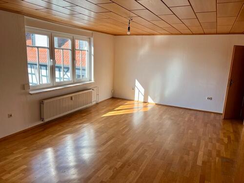 Foto - 4 Zimmer Wohnung mit Stellplatz & Balkon