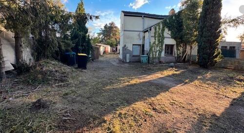 Foto - Sanierungsbedürftiges Haus mit 1392m2 Grundstück