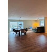 118 m² | 3 Zimmer | TEILMÖBLIERT | 2 Bäder | Terrasse | Uni 10 Mi - Dortmund Hombruch 118 m² | 3 Zimmer | TEILMÖBLIERT | 2 Bäder | Terrasse | Uni 10 Mi - Dortmund Hombruch