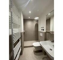 Erstbezug nach Sanierung: Helle Wohnung am Zamilapark - München Bogenhausen