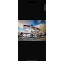 Drei Zimmer Wohnung - 350,00&nbsp;EUR Kaltmiete, ca.&nbsp; 60,00&nbsp;m&sup2; in Bad Pyrmont (PLZ: 31812)