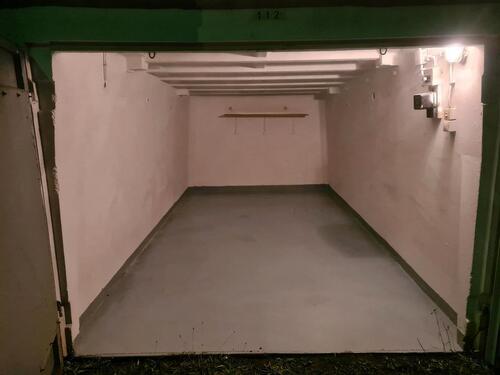 Foto - Garage mit Strom in Halle Endschleife Südstadtring zu vermieten.