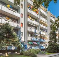 Wir sanieren für Sie: 2-Zimmerwohnung mit Balkon im 1.Obergeschoß! - Dresden Prohlis