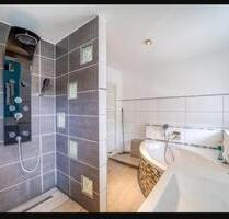 Zweifamilienhaus - 259.000,00&nbsp;EUR Kaufpreis, ca.&nbsp; 148,00&nbsp;m&sup2; in Strullendorf (PLZ: 96129)