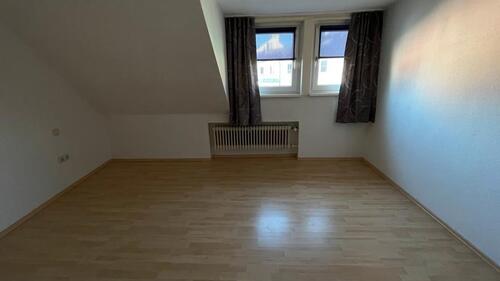Foto - 1 Zimmer Dachgeschoßwohnung zur Miete in Münchberg