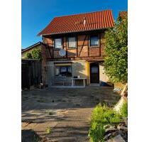 Idyllisches Einfamilienhaus - 65.000,00&nbsp;EUR Kaufpreis, ca.&nbsp; 85,00&nbsp;m&sup2; in Osterwieck (PLZ: 38835)