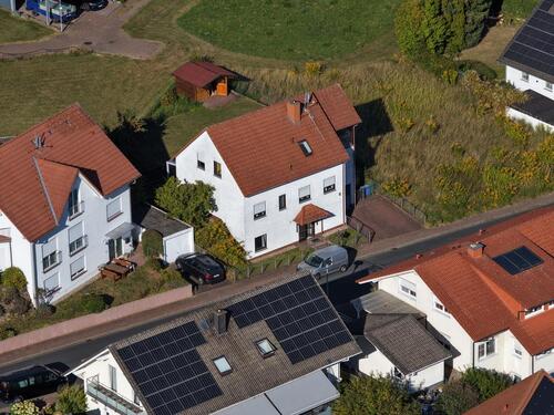 Foto - Familienfreundliches Einfamilienhaus mit guter Anbindung