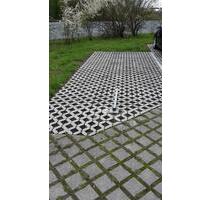 KFZ Stellplatz in Sonnefeld Mitte (Domänenweg) zu vermieten