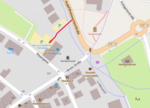 Foto - gr. PKW-Stellplatz im Stadtzentrum von Wernigerode (Ölberg)